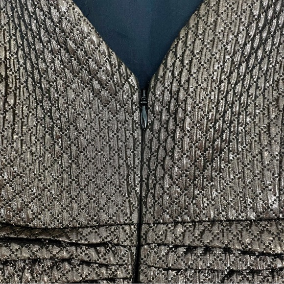 Ivy & Blue Maggy Boutique Gold Quilted Textured Sleeveless Shift Dress - Picture 3 of 6